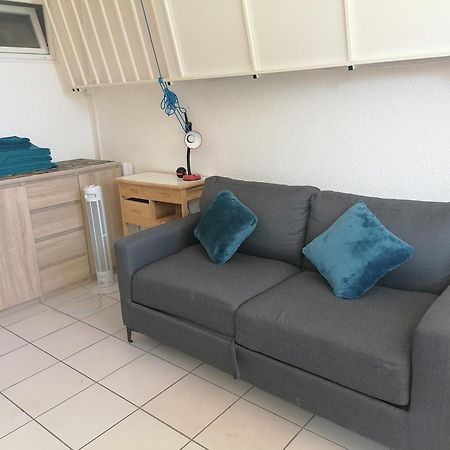 Ground Floor Studio With Access To Beach And Pool Le Barcarès Szoba fotó