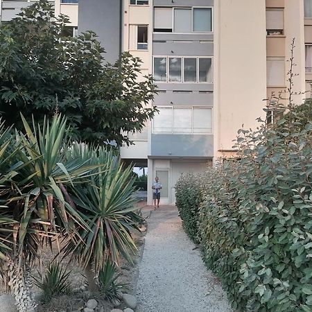 Ground Floor Studio With Access To Beach And Pool Le Barcarès Szoba fotó