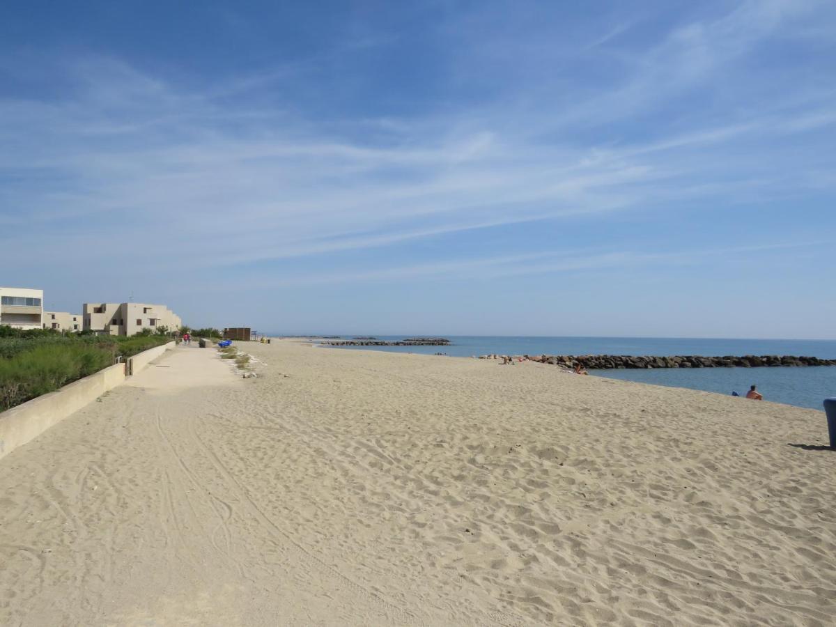 Ground Floor Studio With Access To Beach And Pool Le Barcarès Kültér fotó